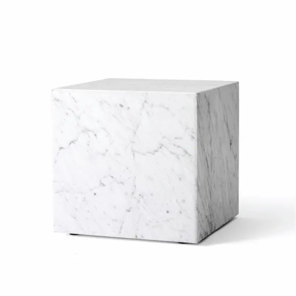 Audo Plinth Couchtisch Kubisch Carrara-Marmor
